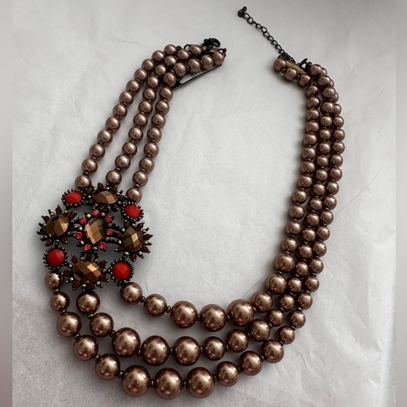 Brown faux pearl Multi-Strand necklace with crystal brooch accent vintage style - Picture 2 of 4